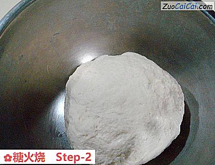 糖火烧做法第二步骤