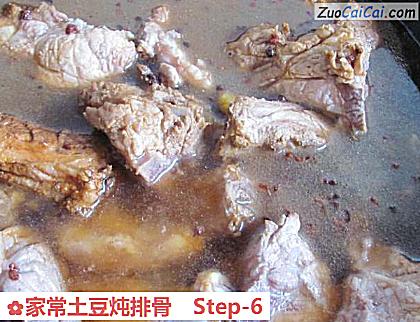家常土豆炖排骨做法第六步骤