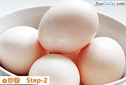 炒粉做法第二步骤