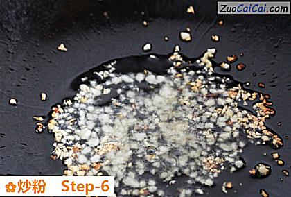 炒粉做法第六步骤