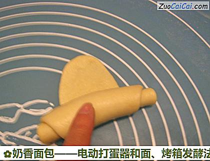 奶香面包做法第十一步骤