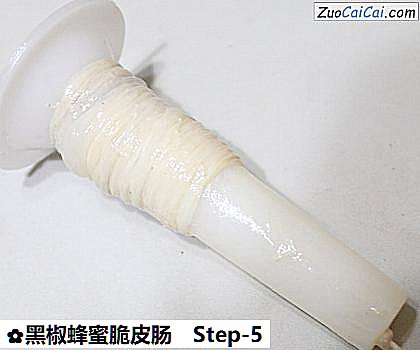 黑椒蜂蜜脆皮肠做法第五步骤