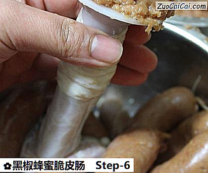黑椒蜂蜜脆皮肠做法第六步骤
