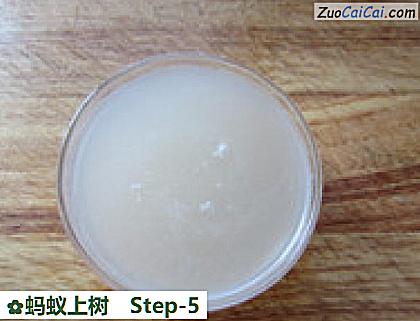 蚂蚁上树做法第五步骤