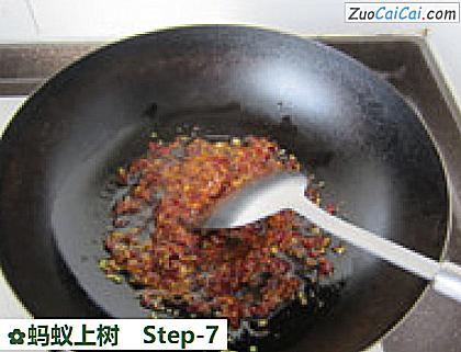 蚂蚁上树做法第七步骤