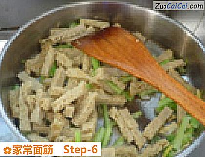 家常面筋做法第六步骤