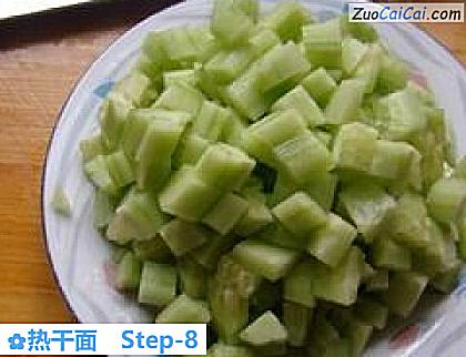 热干面做法第八步骤