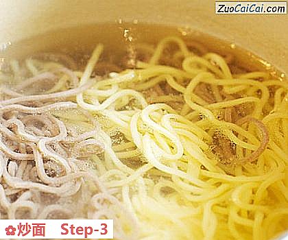 炒面做法第三步骤