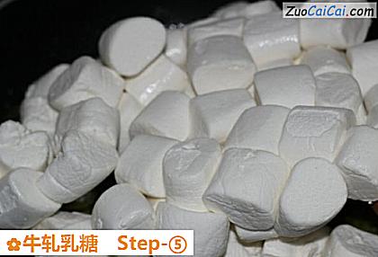 牛轧乳糖做法第五步骤