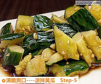 凉拌黄瓜成品图2