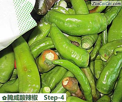 腌咸酸辣椒做法第四步骤