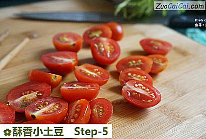 酥香小土豆做法第五步骤