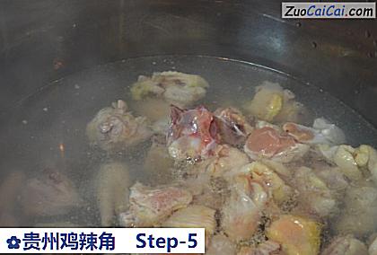 贵州鸡辣角做法第五步骤