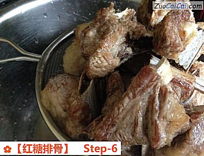 红糖排骨做法第六步骤