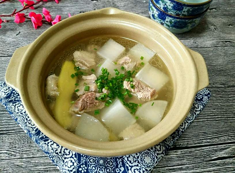 牛肉炖萝卜cover-1