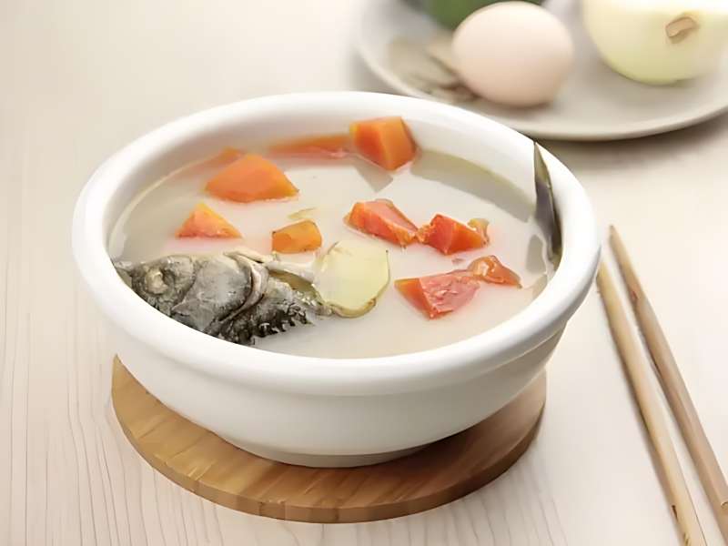 木瓜鲫鱼汤cover-1
