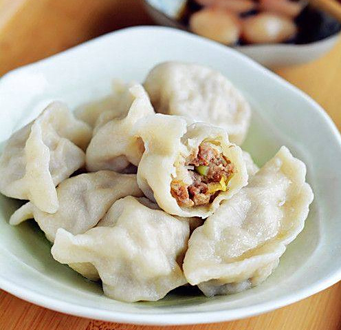 酸菜猪肉水饺cover-1