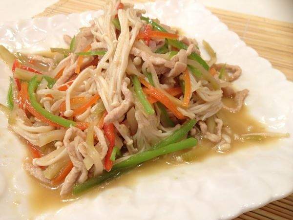 金针菇炒肉丝cover-1