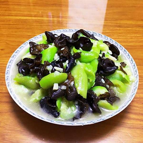 木耳炒丝瓜cover-1