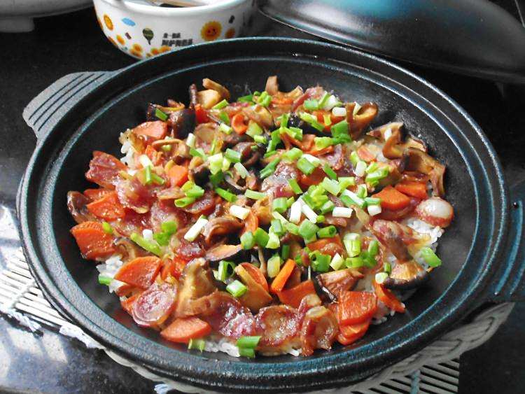 香菇腊肠焖饭cover-1