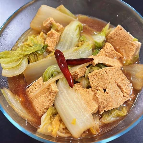 冻豆腐炖白菜cover-1