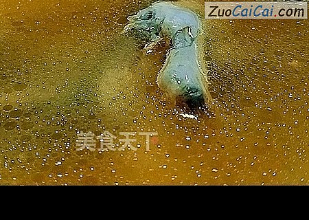 酸萝卜鸭掌汤