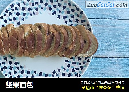 坚果面包