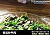 香菜炒牛肉的做法