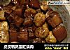 虎皮鹌鹑蛋红烧肉的做法