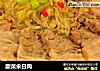 酸菜汆白肉的做法