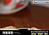 改变造型-------豆沙三角包的做法