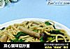 菜心蟹味菇炒面的做法
