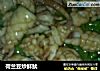 荷兰豆炒鲜鱿的做法
