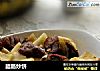 腊肠炒饼的做法