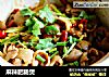 麻辣肥肠煲的做法