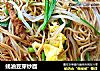 蚝油豆芽炒面的做法