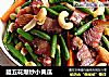 腊五花爆炒小黄瓜的做法