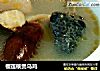 榴莲核煲乌鸡的做法
