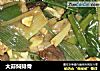 大蒜焖排骨的做法