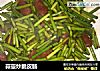 蒜薹炒脆皮肠的做法