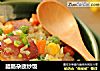 腊肠杂蔬炒饭的做法