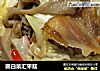 圆白菜汇平菇的做法