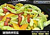 猪颈肉炒双瓜的做法