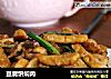 豆腐饼焖肉的做法