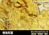 银鱼煎蛋的做法