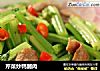 芹菜炒鸭脯肉的做法