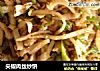 尖椒肉丝炒饼的做法