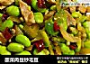 酸菜肉丝炒毛豆的做法