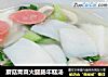 蘑菇青菜火腿肠年糕汤的做法