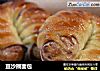 豆沙圈面包的做法